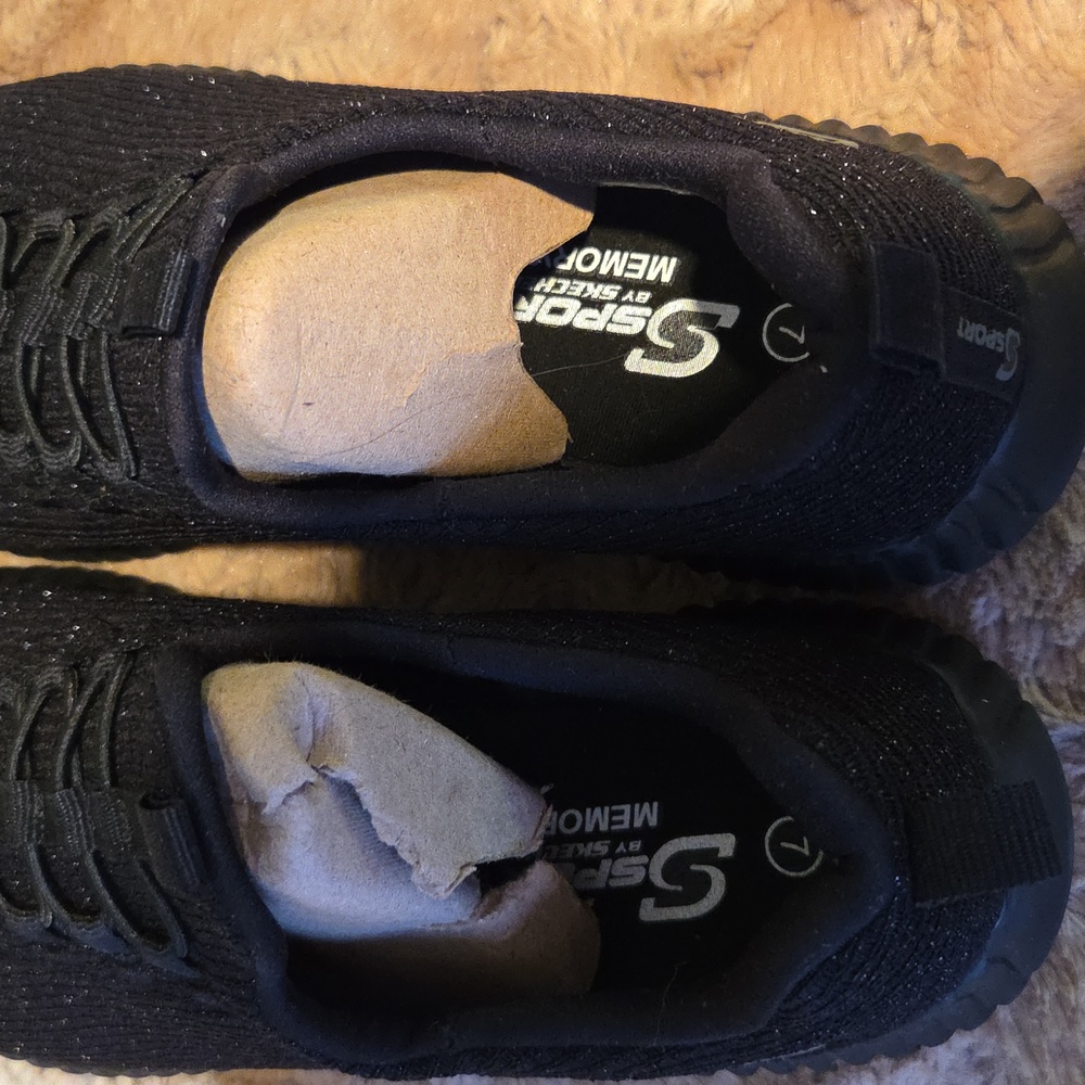 SKETCHERS Black Knit Sneakers - Picture 2 of 3